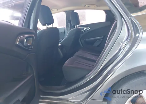 2015 Chrysler 200 Limited z USA, uszkodzony, nr VIN 1C3CCCAB2FN571236